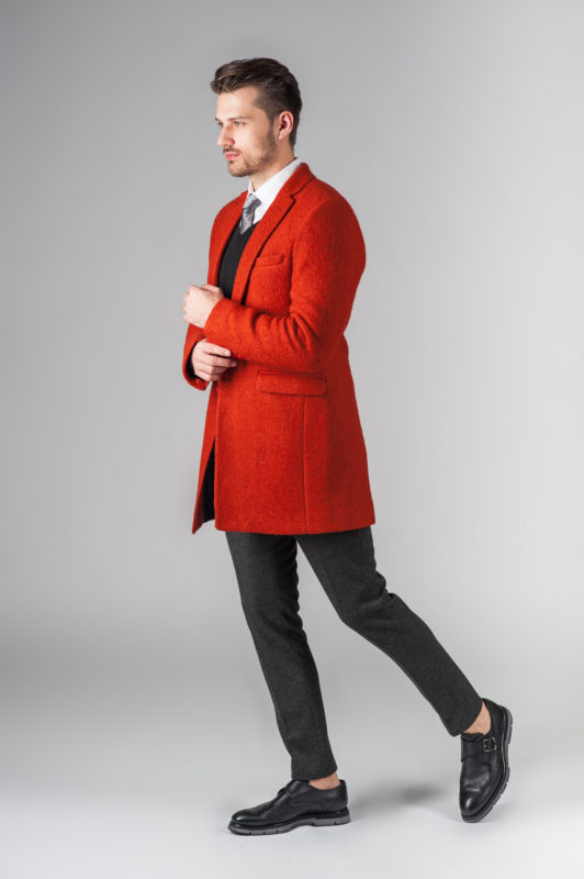 Модное мужское пальто приталенного кроя. Арт.:1-202-3