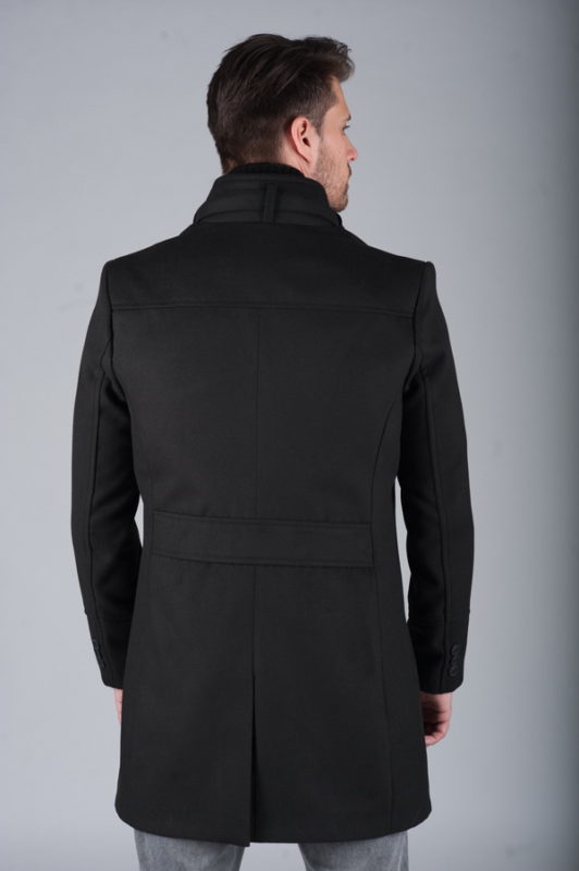 Черное приталенное пальто с воротником-стойкой. Арт.:1-262-1