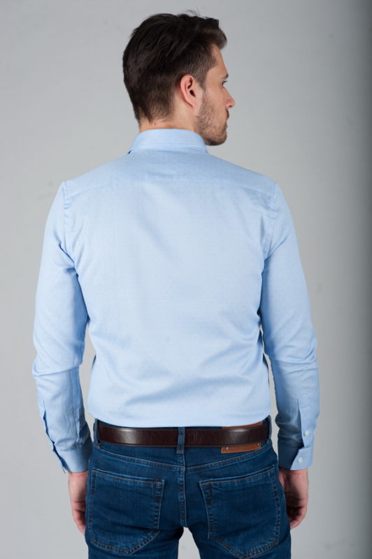 Голубая рубашка с классическим воротником. Арт.:5-282-3