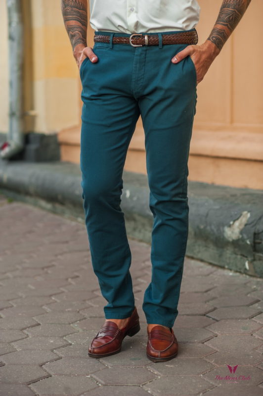Мужские брюки без стрелок зеленого цвета. Арт.:6-536-2