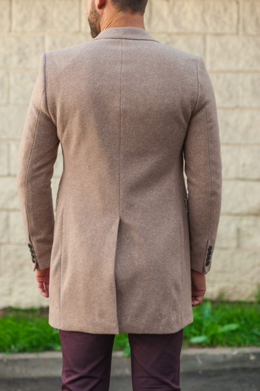 Мужское пальто бежевого цвета. Арт.:1-501-3