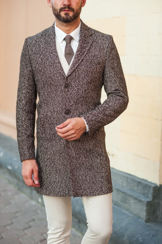 Демисезонное пальто коричневого цвета. Арт.:1-509-2