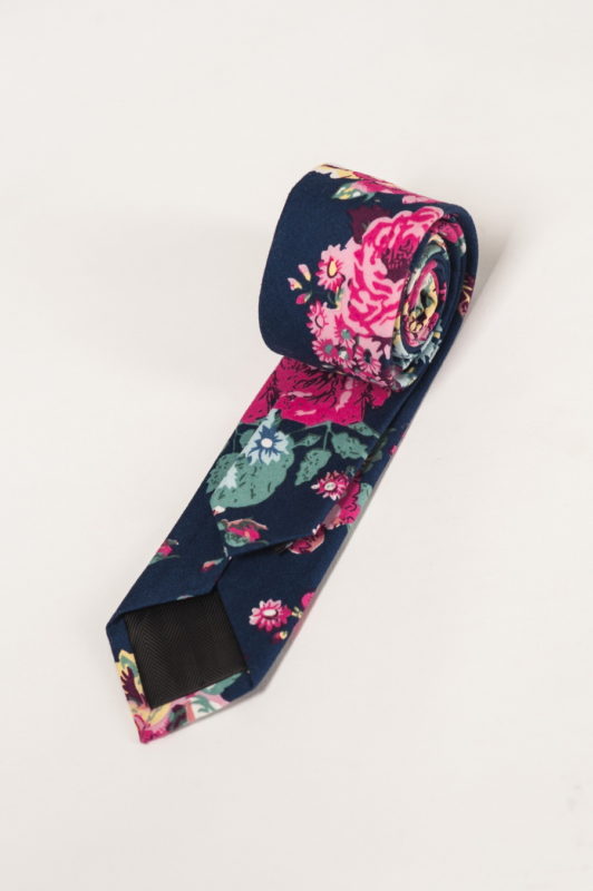 Узкий галстук с цветочным принтом. Арт.:10-04