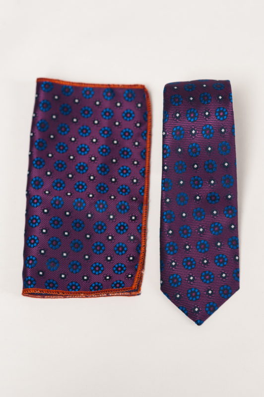 Комплект из галстука и платка. Арт.:10-05