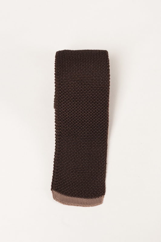 Вязаный галстук коричневого цвета. Арт.:10-37