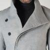 Светлое мужское пальто с косым бортом. Арт.:1-617-1