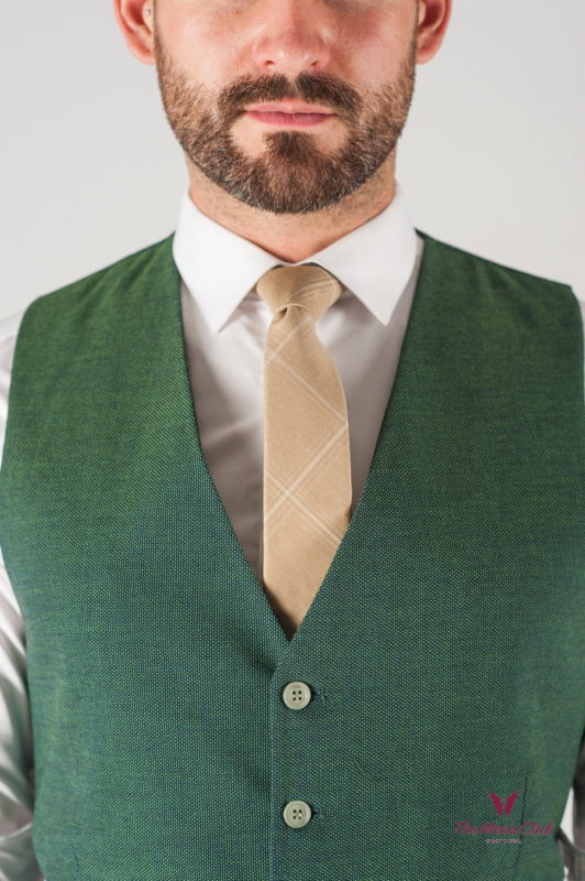 Классическая мужская жилетка зеленого цвета. Арт.:3-815-2