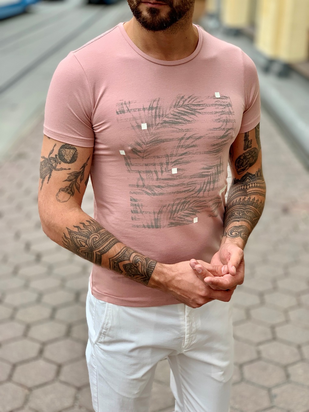 Мужская футболка розового цвета. Арт.:16-001
