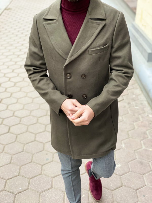 Облегченное мужское пальто зеленого цвета. Арт.:1-1267-3