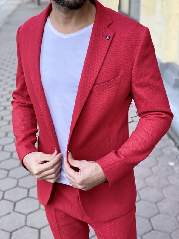 Красный мужской костюм-двойка. Арт.:4-1510-3
