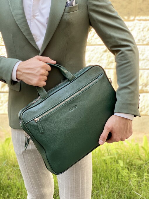 Кожаный портфель зеленого цвета. Арт.:20-003