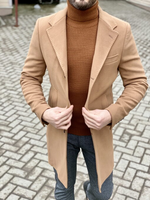 Зимнее мужское пальто бежевого цвета. Арт.:1-1963-10