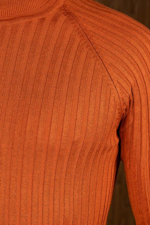 Мужская водолазка оранжевого цвета. Арт.: 4458