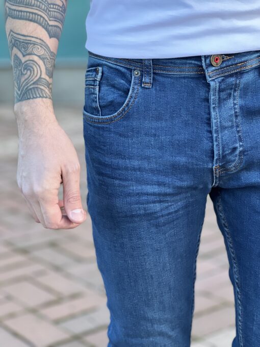 Мужские зауженные джинсы синего цвета. Арт.:4952