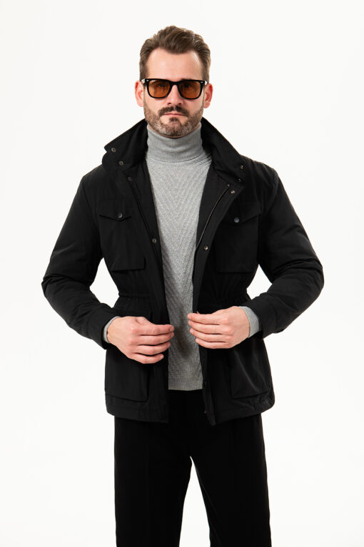 Черная куртка с накладными карманами. Арт.:7709
