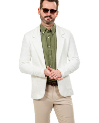 Трикотажный пиджак белого цвета. Арт.:7683